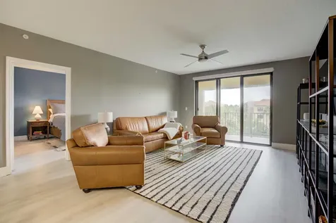 100 Uno Lago Drive Juno Beach FL 33408
