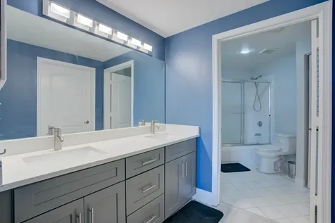 100 Uno Lago Drive Juno Beach FL 33408