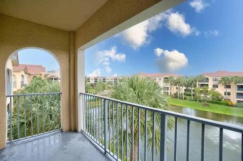 100 Uno Lago Drive Juno Beach FL 33408