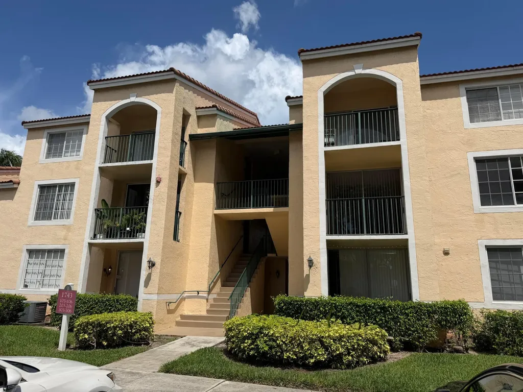 1743 Village Boulevard West Palm Beach FL 33409