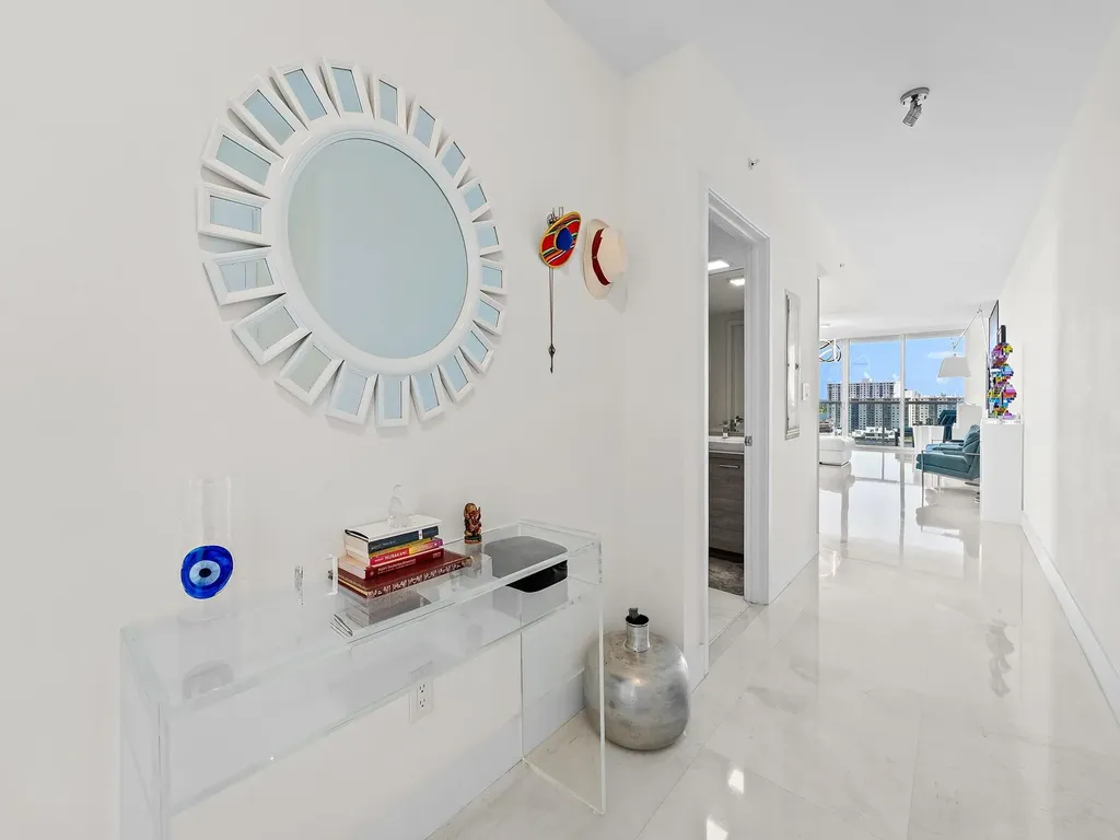 400 Sunny Isle Boulevard Sunny Isles Beach FL 33160