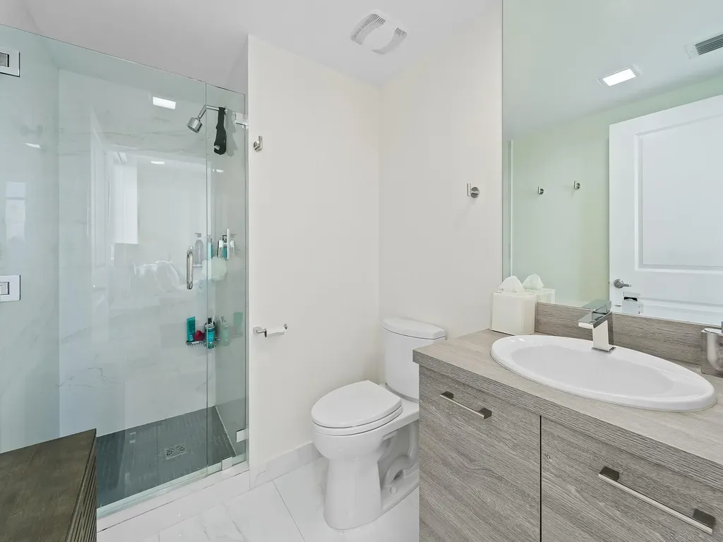 400 Sunny Isle Boulevard Sunny Isles Beach FL 33160
