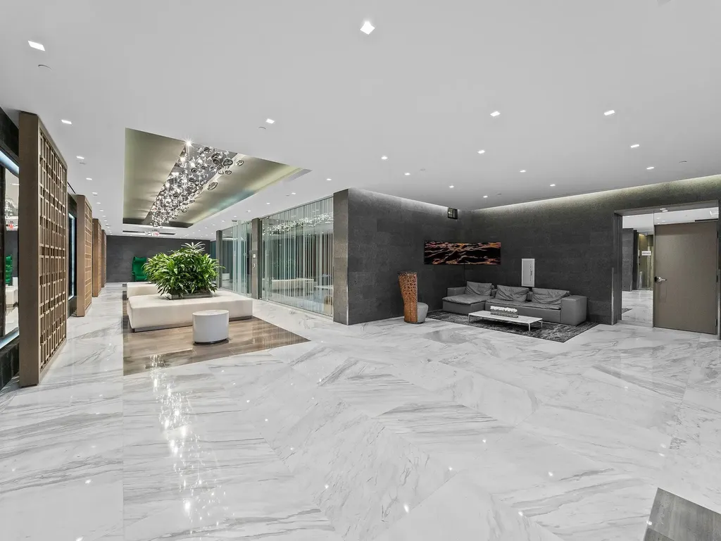 400 Sunny Isle Boulevard Sunny Isles Beach FL 33160