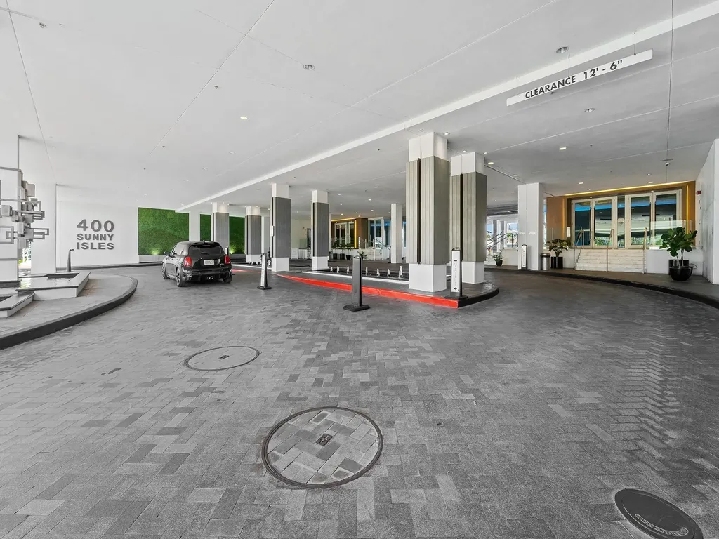 400 Sunny Isle Boulevard Sunny Isles Beach FL 33160
