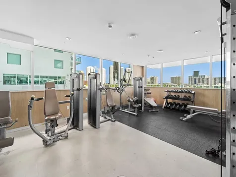 400 Sunny Isle Boulevard Sunny Isles Beach FL 33160