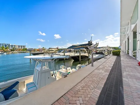400 Sunny Isle Boulevard Sunny Isles Beach FL 33160
