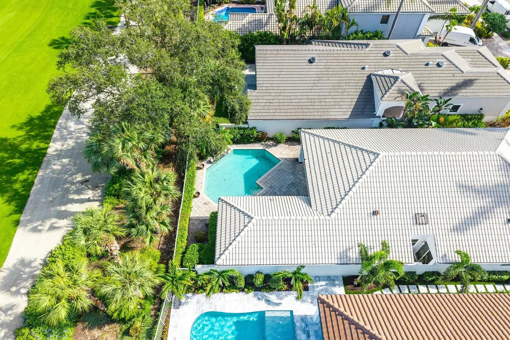 16131 Villa Vizcaya Place Delray Beach FL 33446