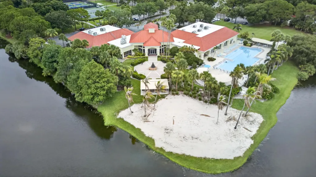 573 NW Montevina Drive Port St Lucie FL 34986