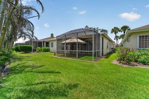 573 NW Montevina Drive Port St Lucie FL 34986