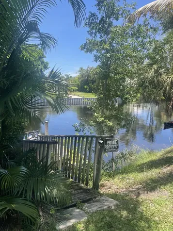 2457 Waterside Drive Lake Worth FL 33461