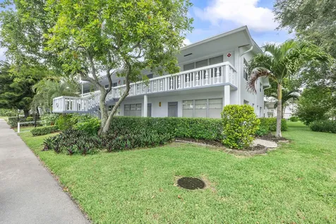 317 Tilford O Deerfield Beach FL 33442