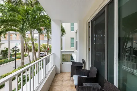 806 E Windward Way Lantana FL 33462