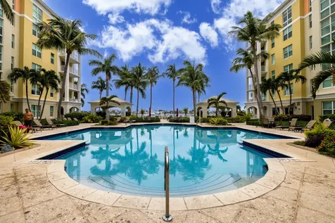 806 E Windward Way Lantana FL 33462