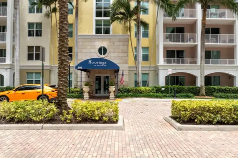 806 E Windward Way Lantana FL 33462