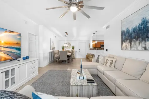 806 E Windward Way Lantana FL 33462