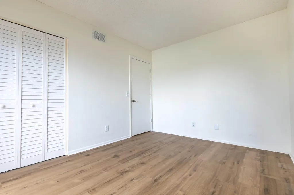 1635 SE Green Acres Port St Lucie FL 34952