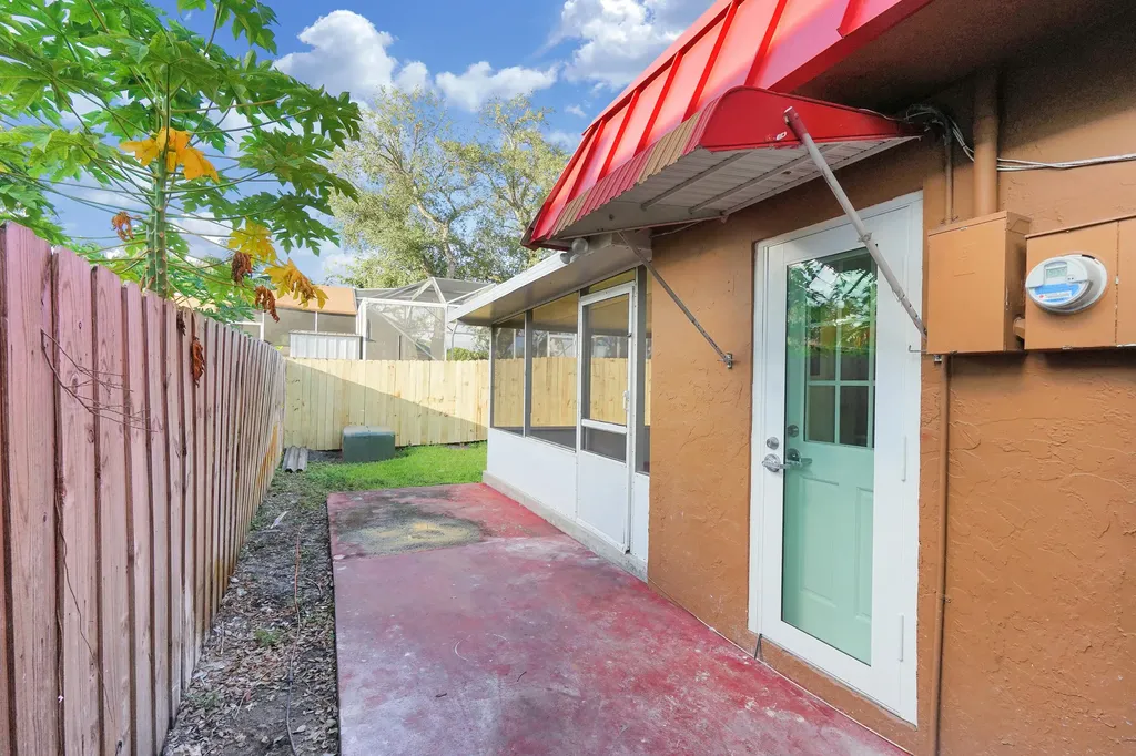 2716 SW 46th Street Fort Lauderdale FL 33312