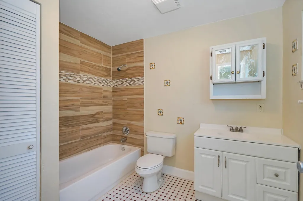 2716 SW 46th Street Fort Lauderdale FL 33312
