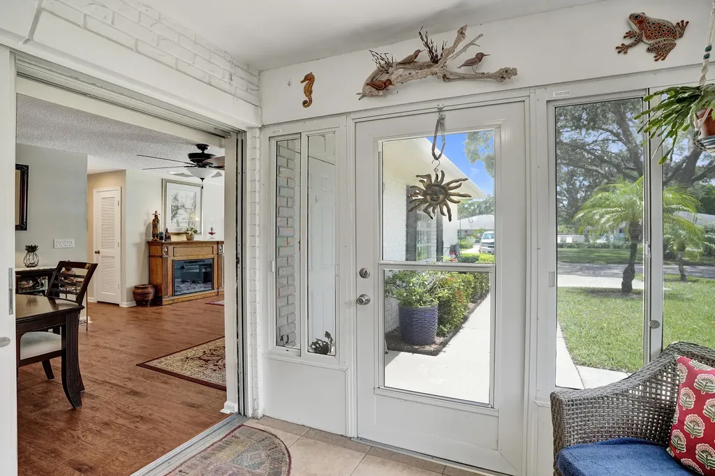 10127 41st Terrace S Boynton Beach FL 33436