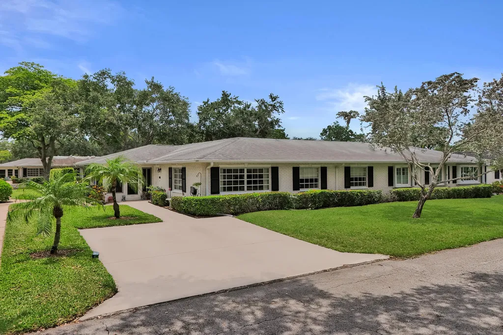 10127 41st Terrace S Boynton Beach FL 33436