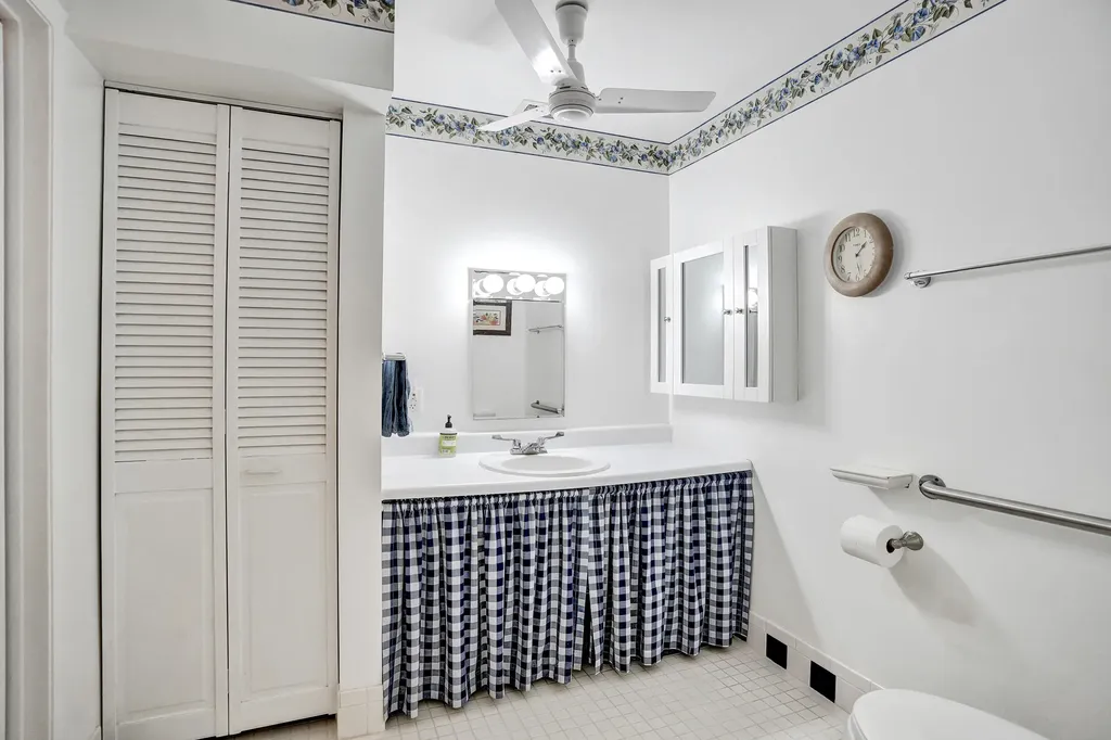 10127 41st Terrace S Boynton Beach FL 33436