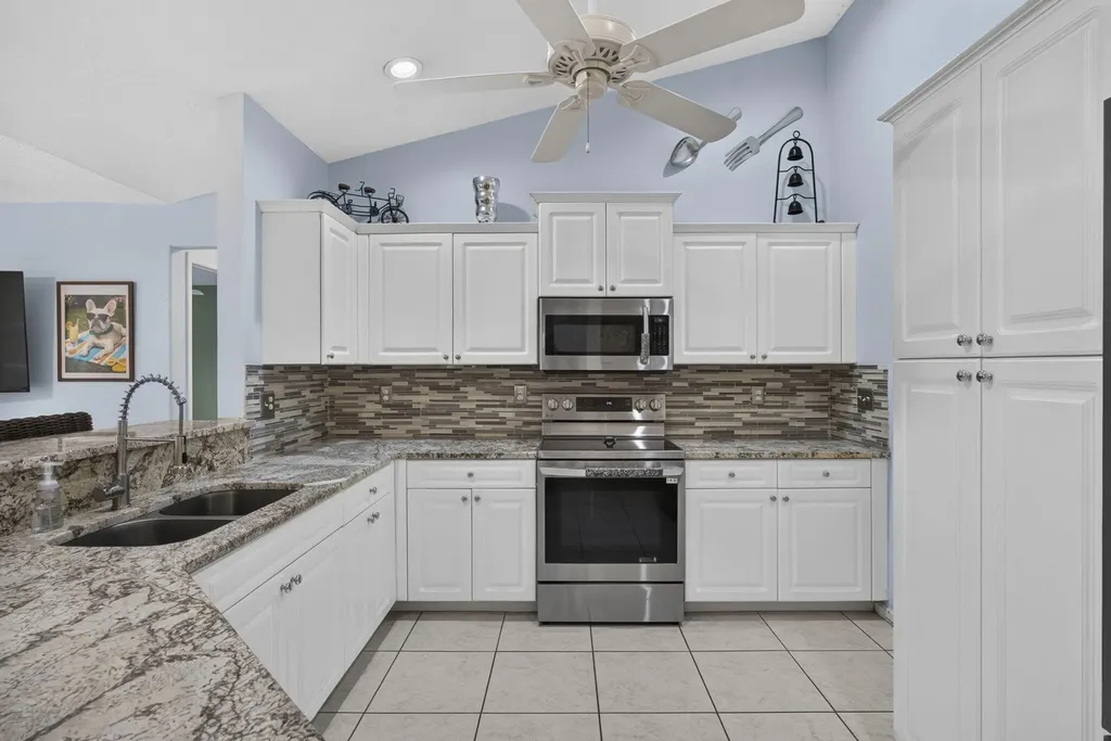 14883 60th Court N The Acreage FL 33470