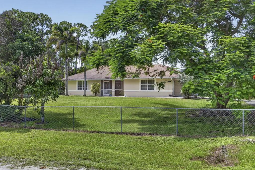 14883 60th Court N The Acreage FL 33470