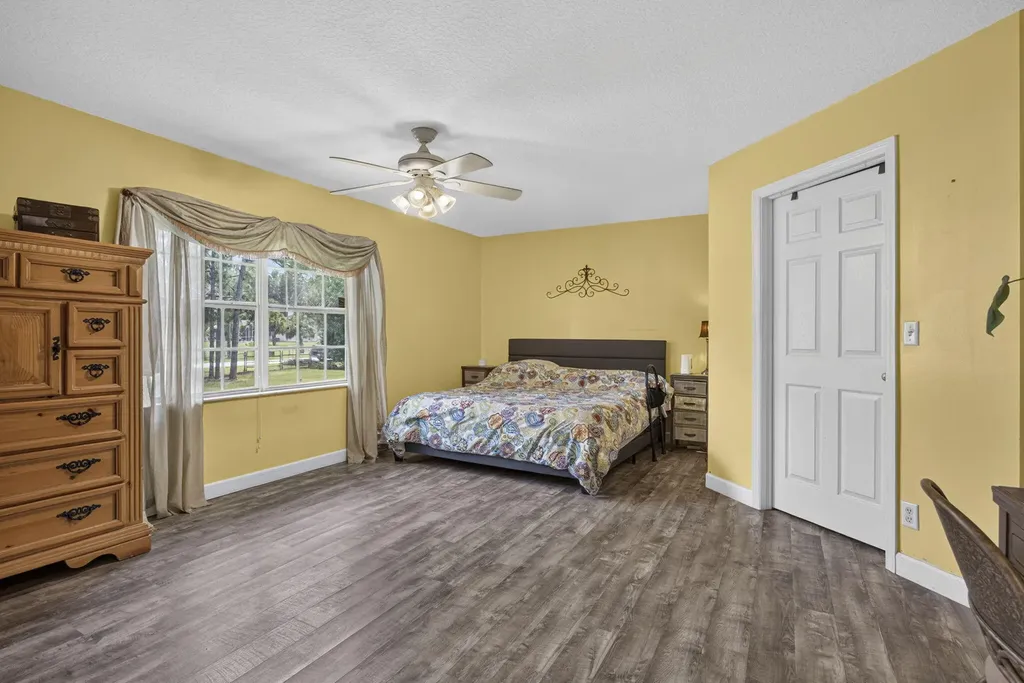 14883 60th Court N The Acreage FL 33470