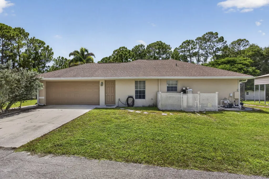 14883 60th Court N The Acreage FL 33470