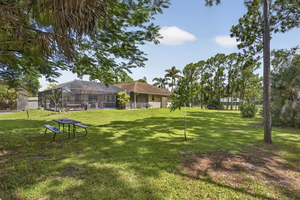 14883 60th Court N The Acreage FL 33470