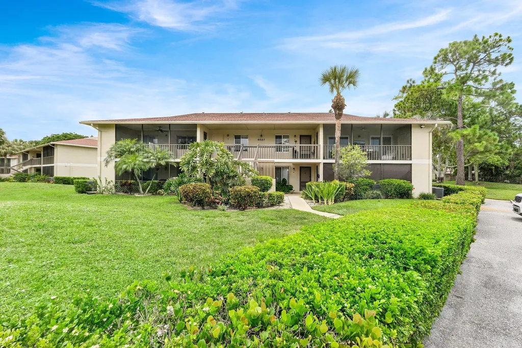 6527 Chasewood Drive Jupiter FL 33458