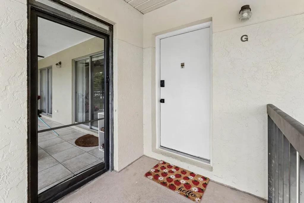6527 Chasewood Drive Jupiter FL 33458