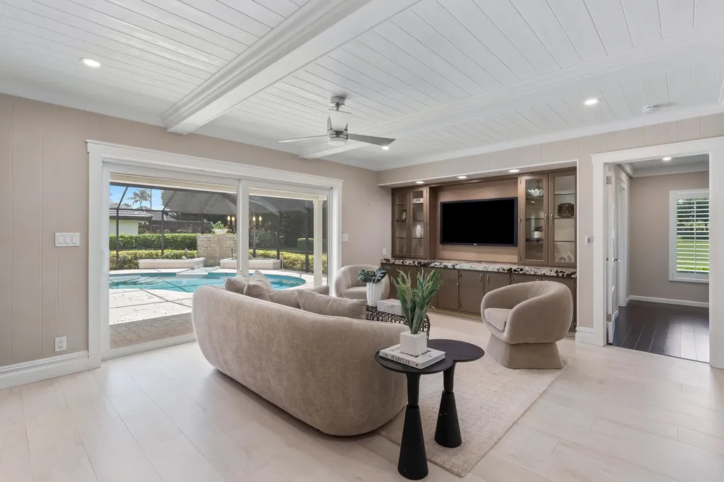 11976 N Lake Drive Boynton Beach FL 33436