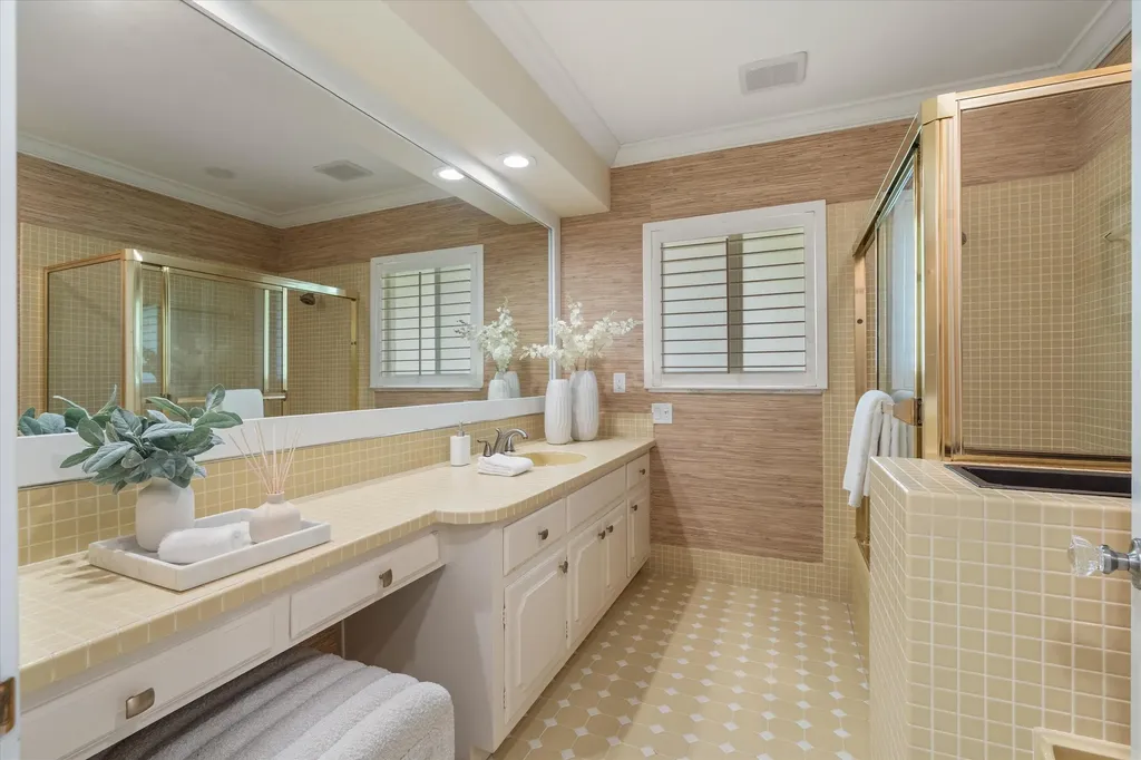 11976 N Lake Drive Boynton Beach FL 33436