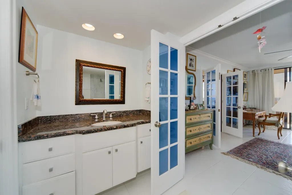 2917 S Ocean Boulevard Highland Beach FL 33487