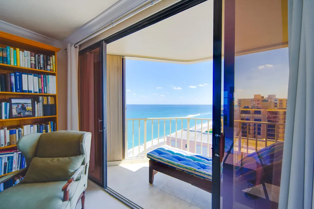 2917 S Ocean Boulevard Highland Beach FL 33487