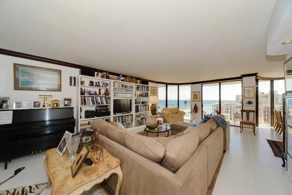 2917 S Ocean Boulevard Highland Beach FL 33487