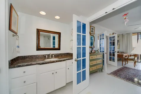 2917 S Ocean Boulevard Highland Beach FL 33487