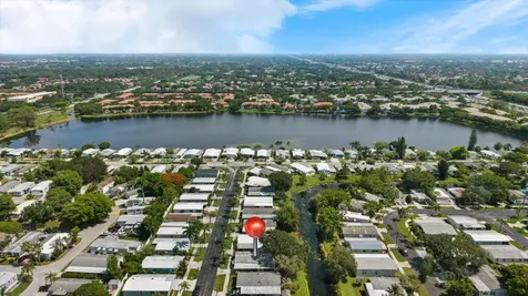 6578 NW 37th Avenue Coconut Creek FL 33073