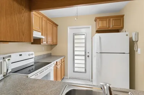 4321 NW 16th Street Lauderhill FL 33313