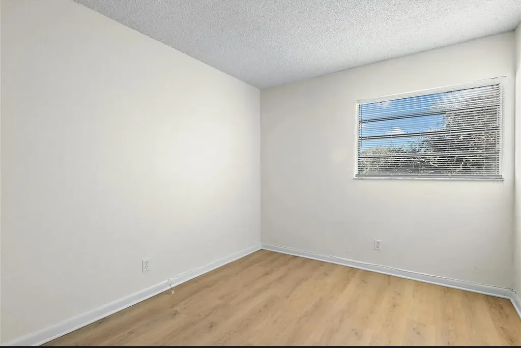 3750 NW 115th Way Coral Springs FL 33065