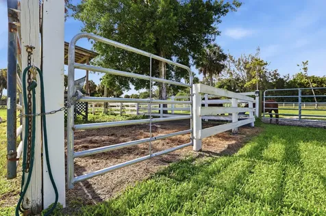 14095 Biddex Road Loxahatchee Groves FL 33470