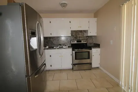1412 W 6th Street Riviera Beach FL 33404