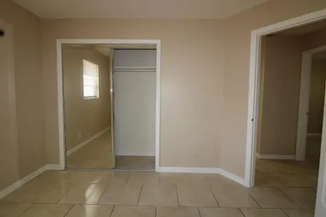 1412 W 6th Street Riviera Beach FL 33404