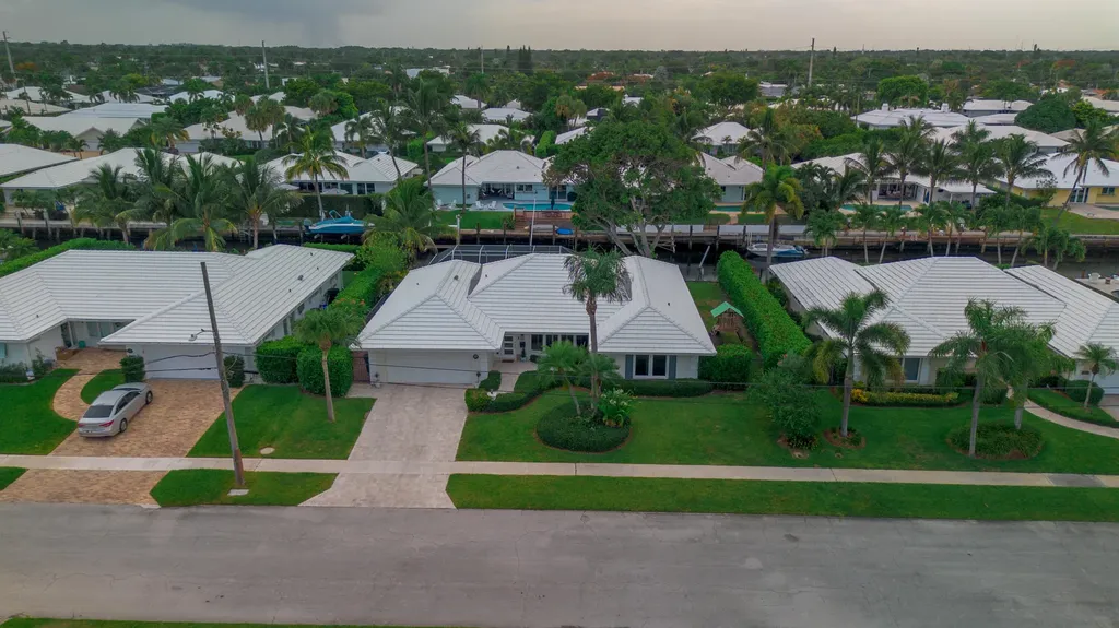 1111 SW Pepperridge Terrace Boca Raton FL 33486