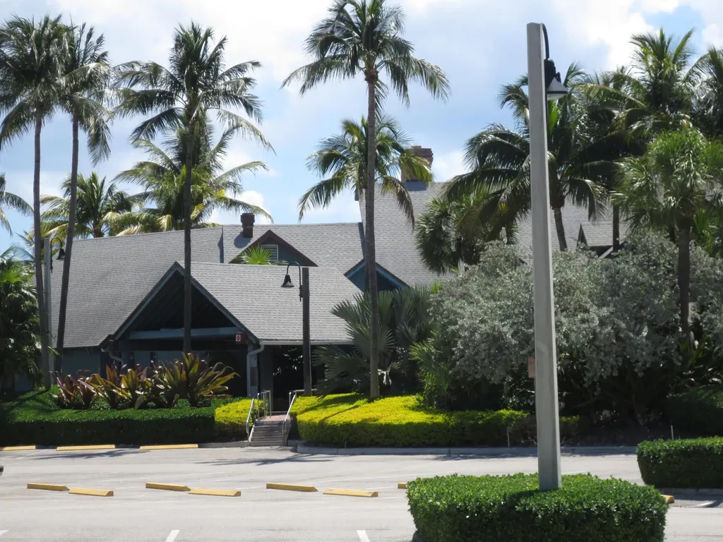 1900 S Ocean Boulevard Lauderdale By The Sea FL 33062