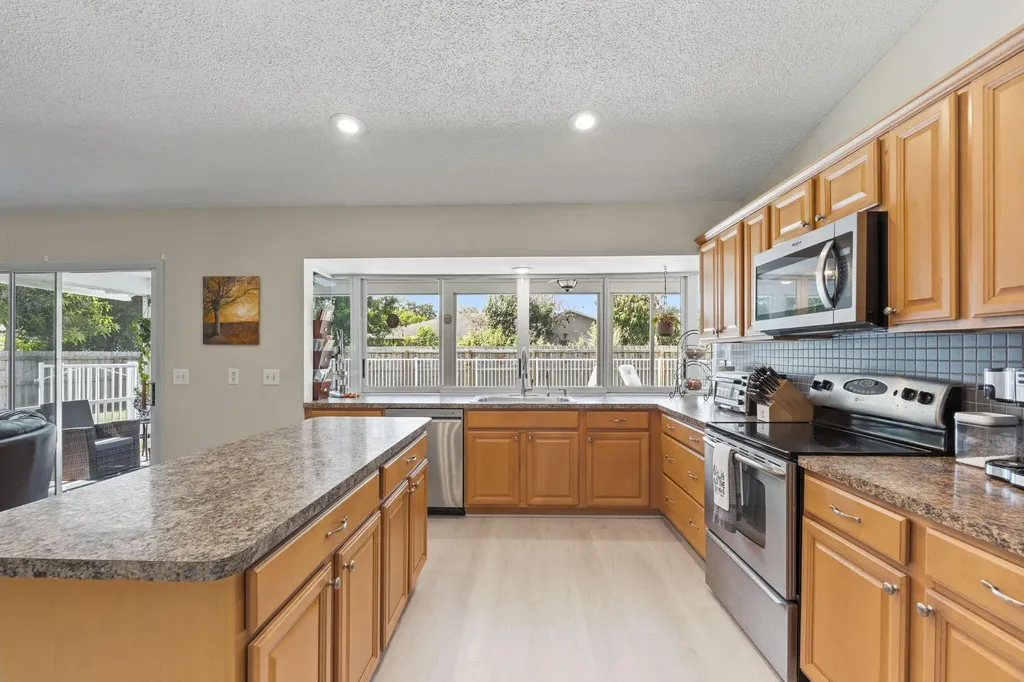 1202 SE Mcfarlane Port St Lucie FL 34952