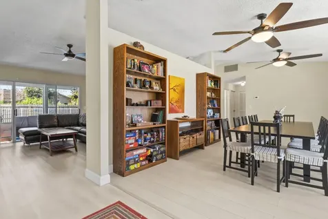 1202 SE Mcfarlane Port St Lucie FL 34952