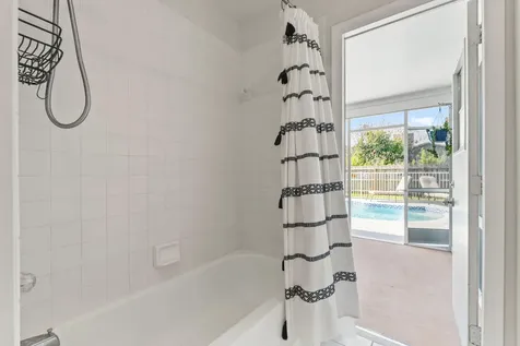 1202 SE Mcfarlane Port St Lucie FL 34952