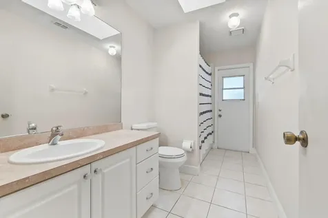 1202 SE Mcfarlane Port St Lucie FL 34952
